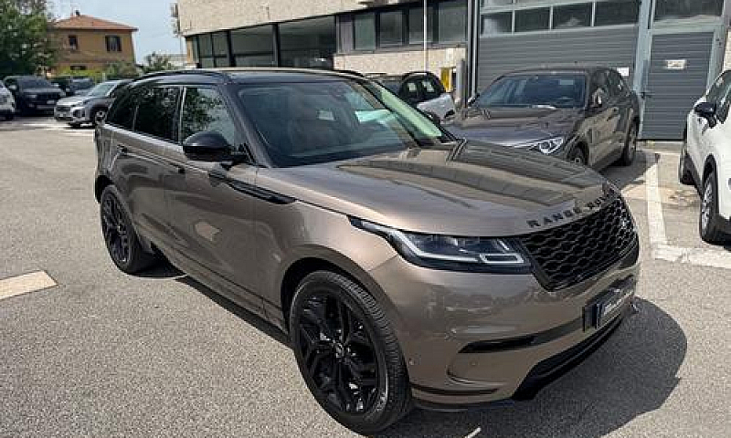 Range Rover Velar 3....