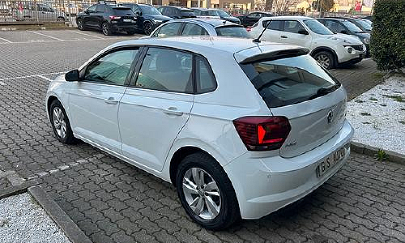 Volkswagen Polo 5P 1...