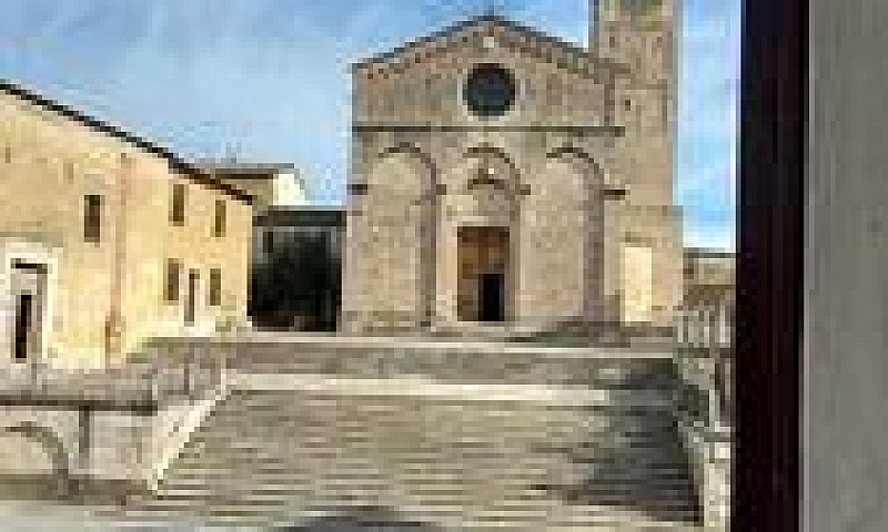 Appartamento A Ascia...
