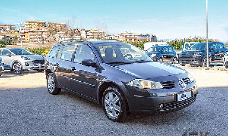 Renault Megane 1.5 D...
