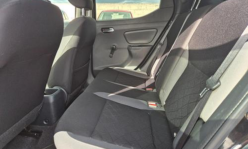 Nissan Micra 1.5 Dci...