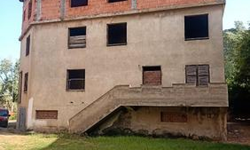 Palazzina Spaziosa C...