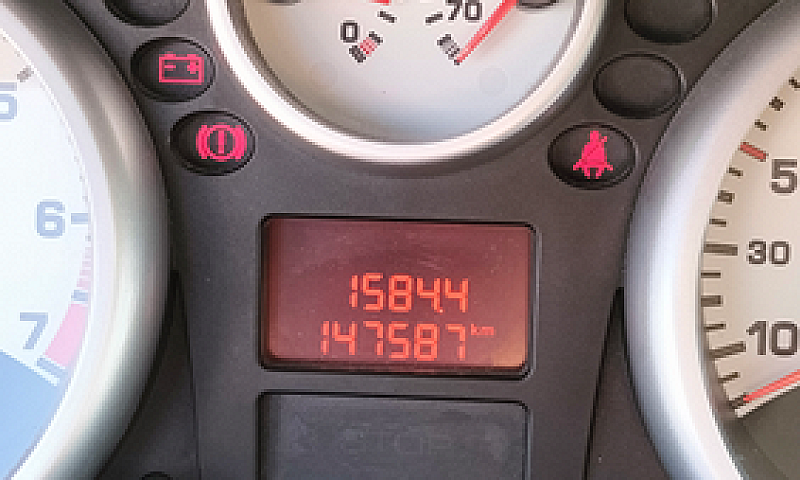 Peugeot 207...
