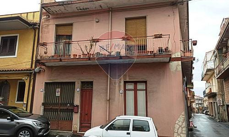 Appartamento - Aci C...