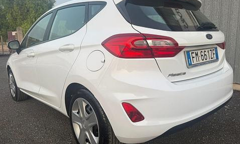 Ford Fiesta 1.5 Tdci...