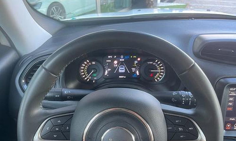 Jeep Renegade 4Xe 1....