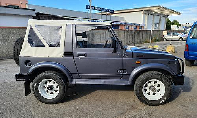 Suzuki Samurai Sj500...