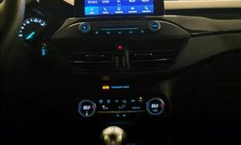 Ford Focus 1.0 Ecobo...