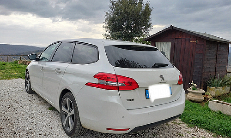 Peugeot 308...