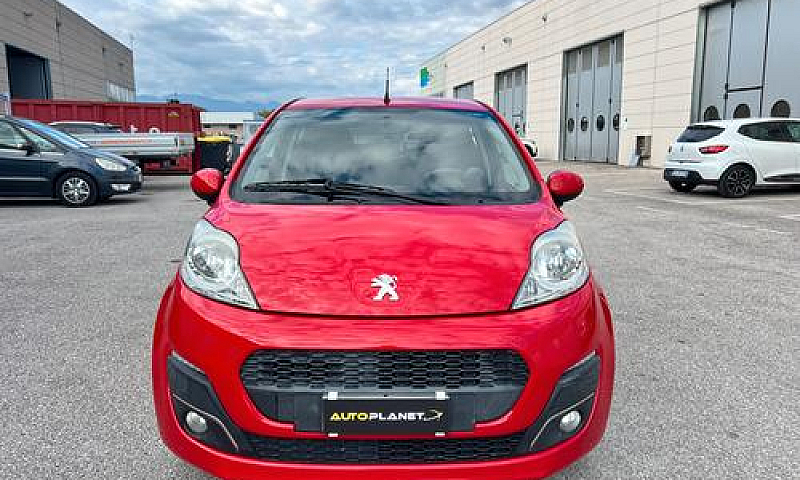 Peugeot 107 1.0 68Cv...