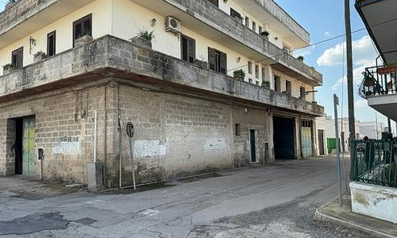 Locale Artigianale E...