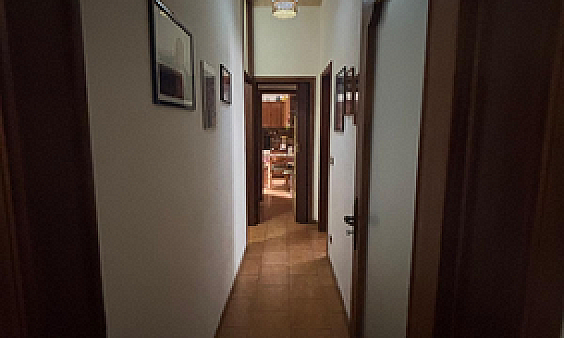 Viale Amendola - App...