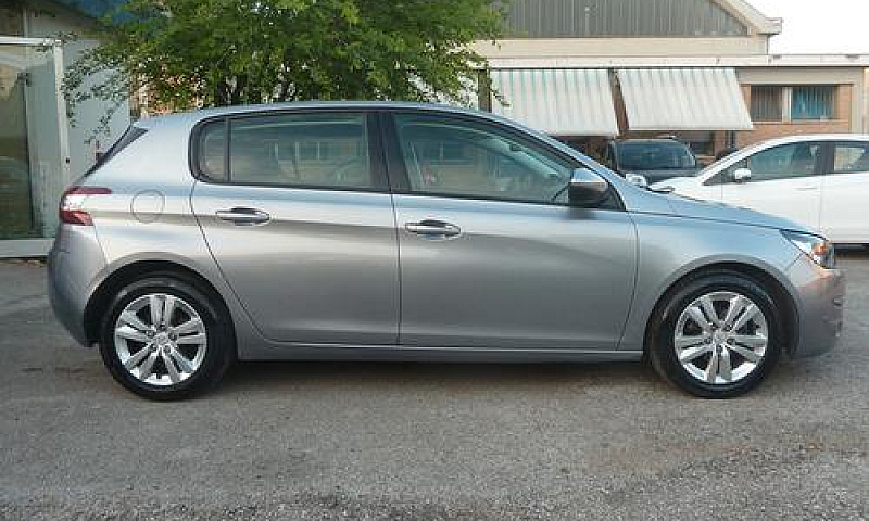 Peugeot 308 1.6 Hdi ...