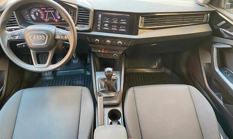 Audi A1 25 Tfsi Spor...