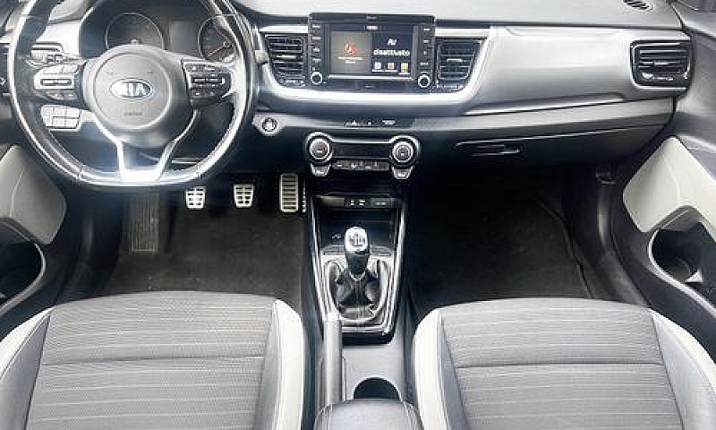 Kia Stonic 1.6 Crdi ...