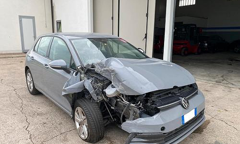 Volkswagen Golf 1.0 ...