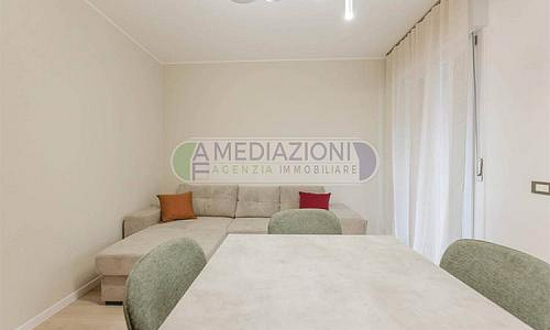 Appartamento Di 80 M...