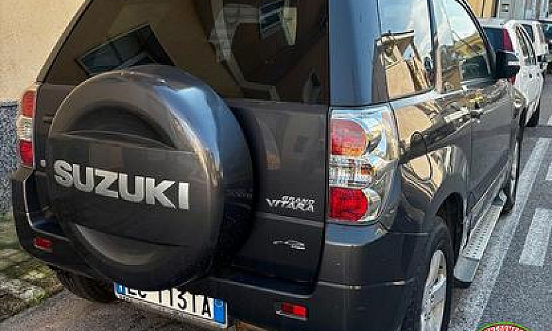 Suzuki Grand Vitara ...