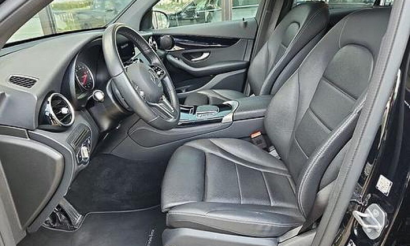 Mercedes-Benz Glc Co...