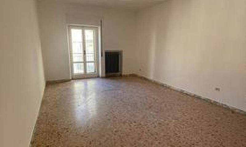 Vendesi Appartamento...