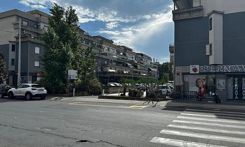 Catania Appartamento...