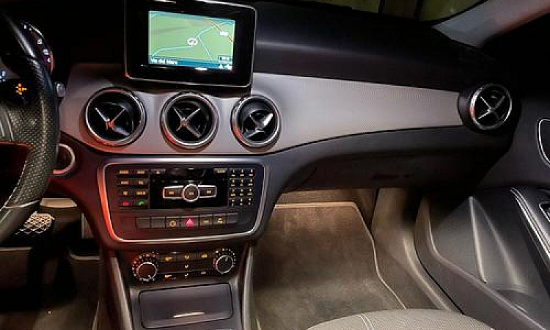 Mercedes-Benz Gla 2....