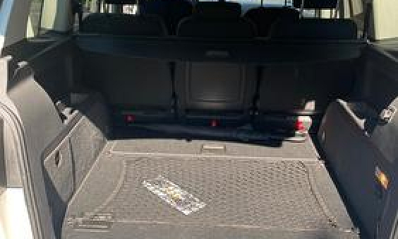 Volkswagen Touran - ...