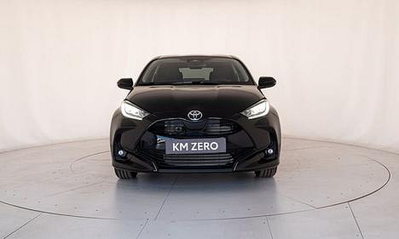 Toyota Yaris 1.5 Hyb...