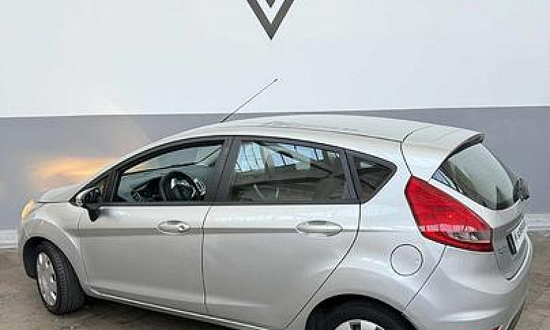 Ford Fiesta 1.2 Benz...