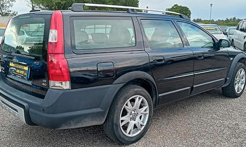 Volvo V70 2.4 D5 Awd...