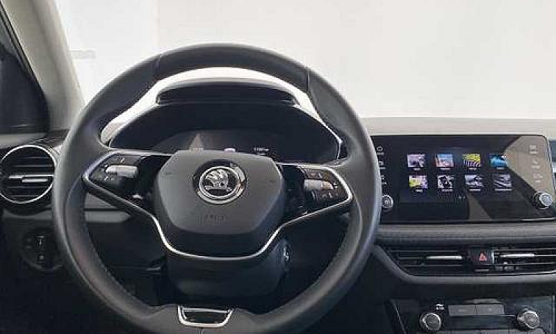 Skoda Fabia 1.0 Tsi ...