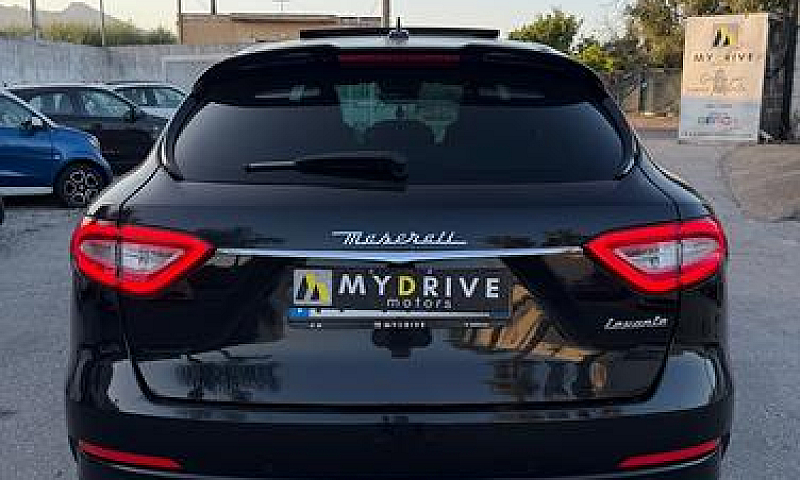 Maserati Levante V6 ...