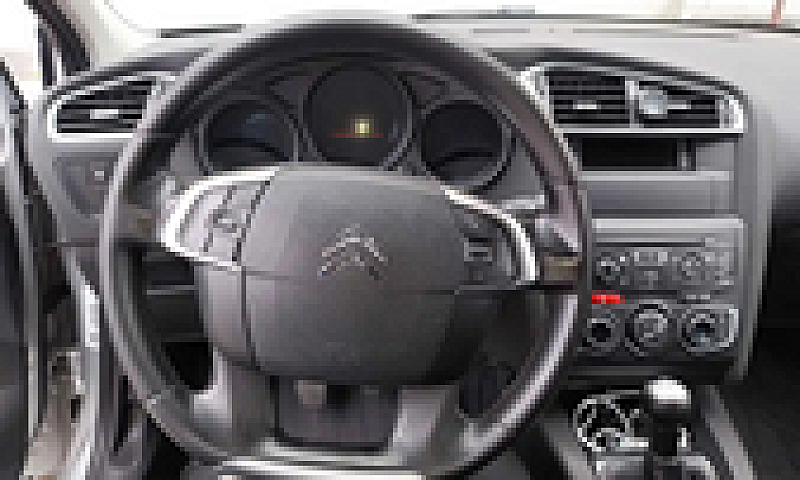 Citroen C4 2011...