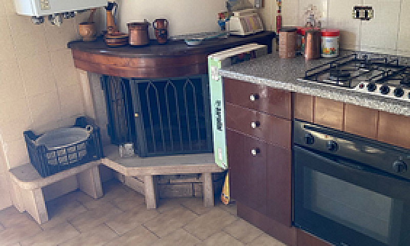 Privato Vende...
