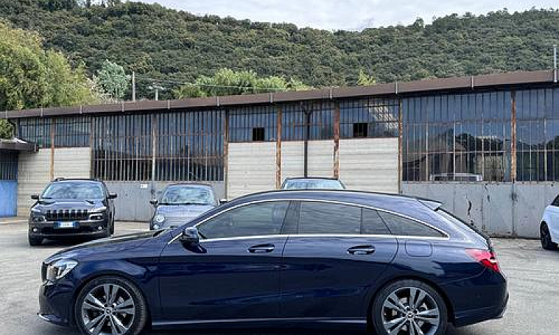 Mercedes-Benz Cla 20...