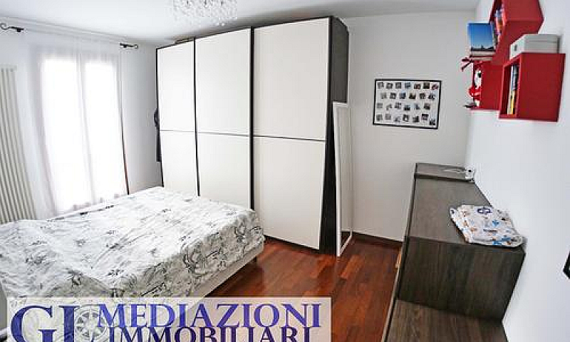 Appartamento Con Due...