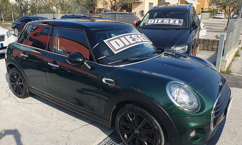Mini Cooper 1.5 D 11...