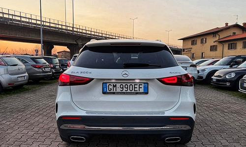 Mercedes-Benz Gla 20...