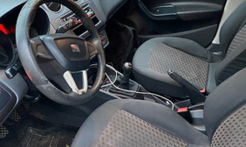 Seat Ibiza 1.4 Tdi...