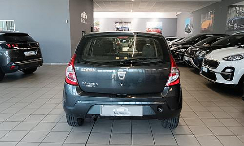 Dacia Sandero Benzin...