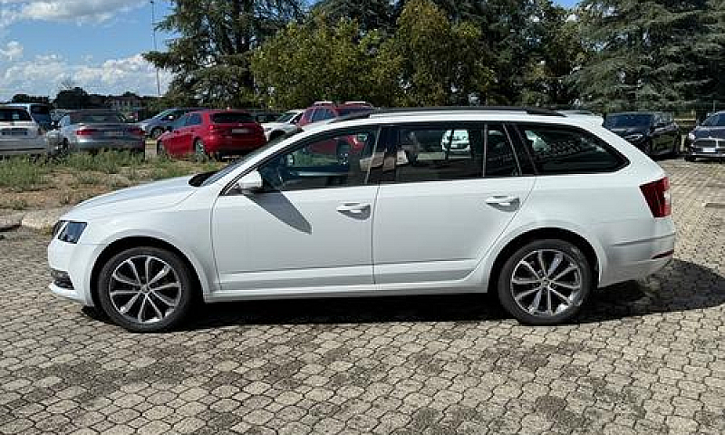 Skoda Octavia 1.6 Td...