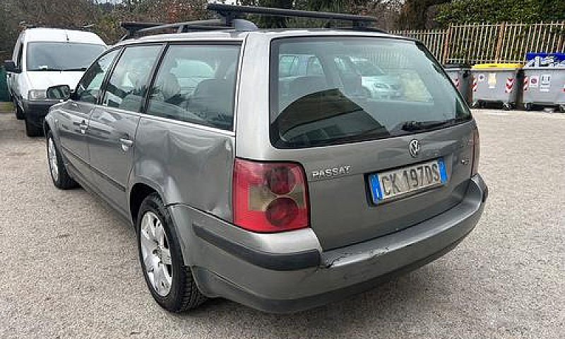 Volkswagen Passat 1....