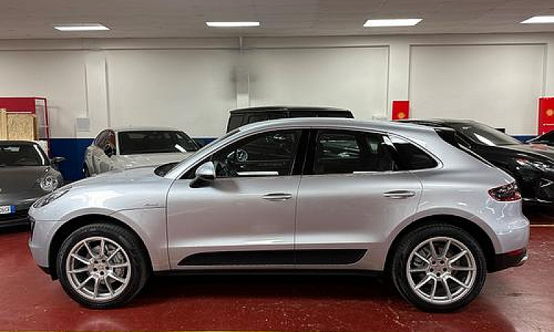 Porsche Macan 3.0 S ...