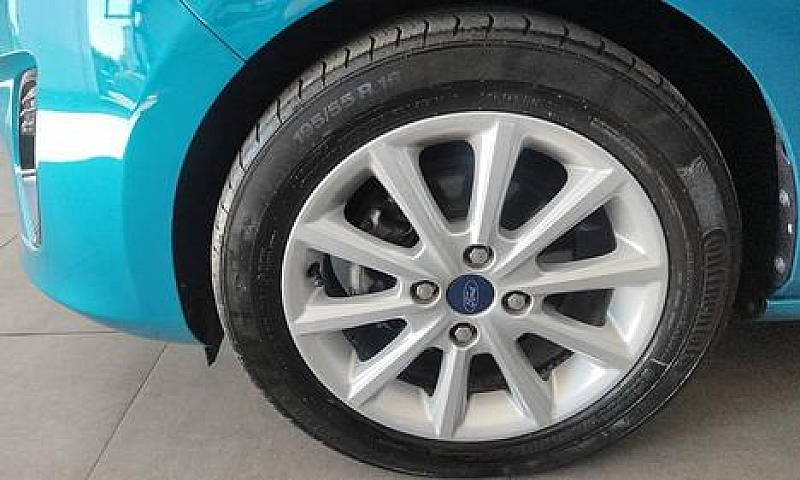 Ford Fiesta 1.5 Tdci...