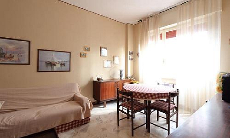 2 Locali A Lavagna...