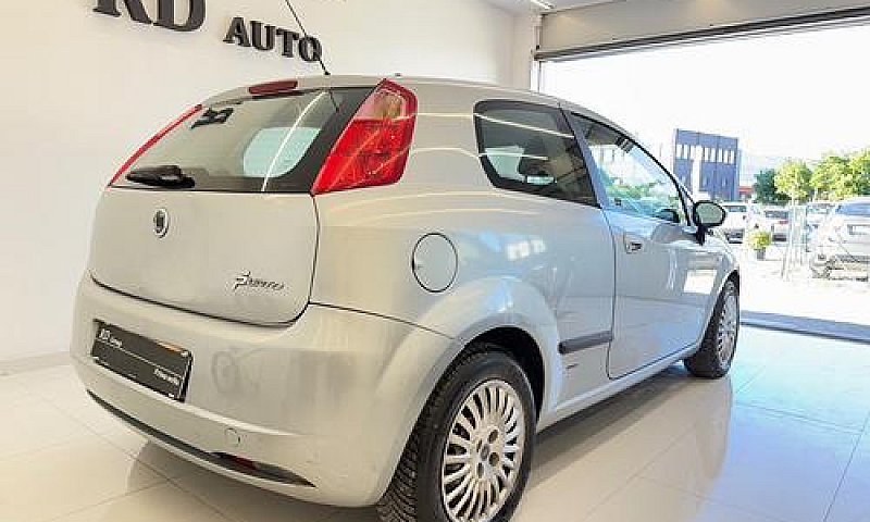 Fiat Grande Punto 3P...