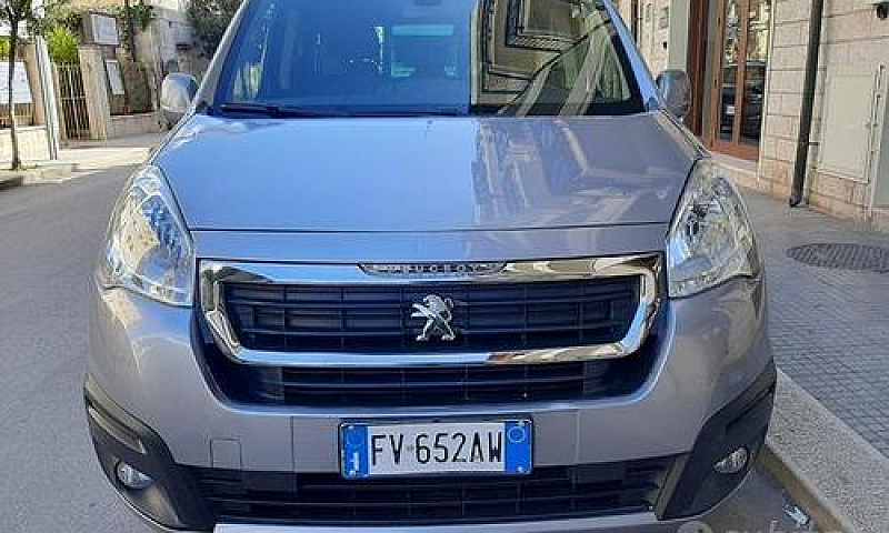 Peugeot Partner Tepe...