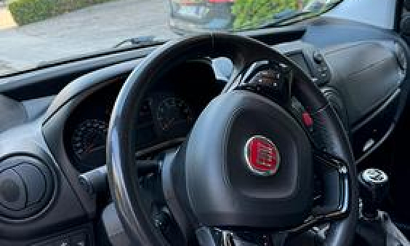 2016 Fiat Fiorino Au...