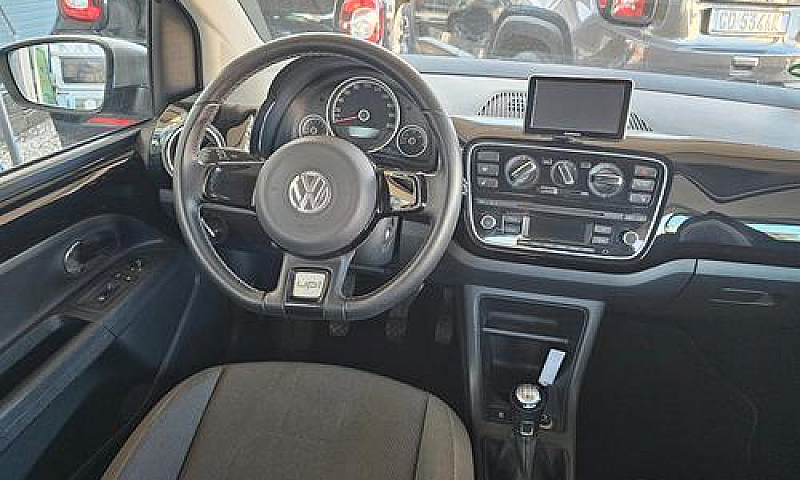 Volkswagen Up! 1.0 7...