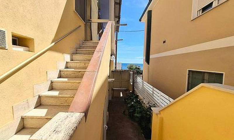 V98 Appartamento Fro...